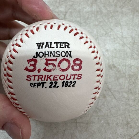 Nolan Ryan Walter Johnson 3,508 Strikeout Ball Gulf 1983 Vintage Baseball - Picture 4 of 7